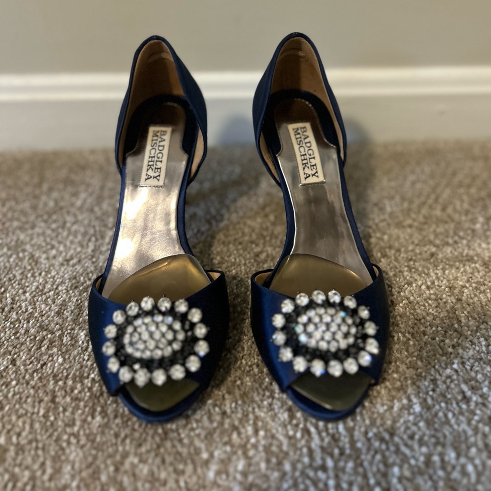 Badgley Mischka Midnight Blue Crystal Womens Heels - Size 6M